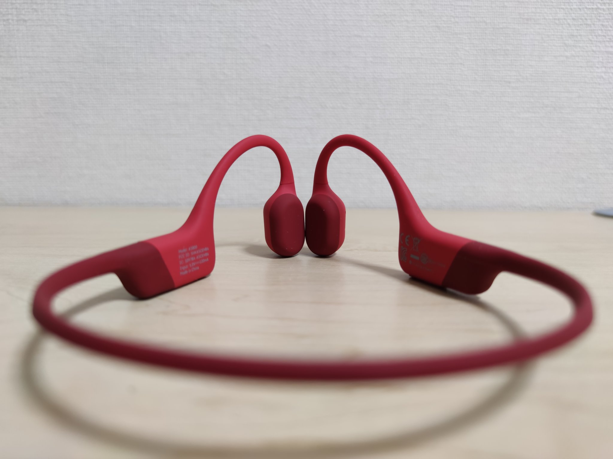 AfterShokz aeropex 骨伝導イヤホン Bluetooth+inforsante.fr